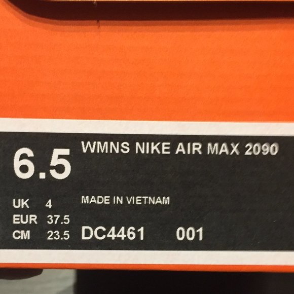 Nike Air Max 2090 Women's Sneakers - NWOT - Picture 8 of 8